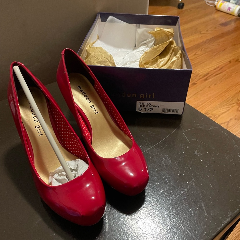 Madden Girl Red Patent Leather Heels. Never been worn. Size 6.5